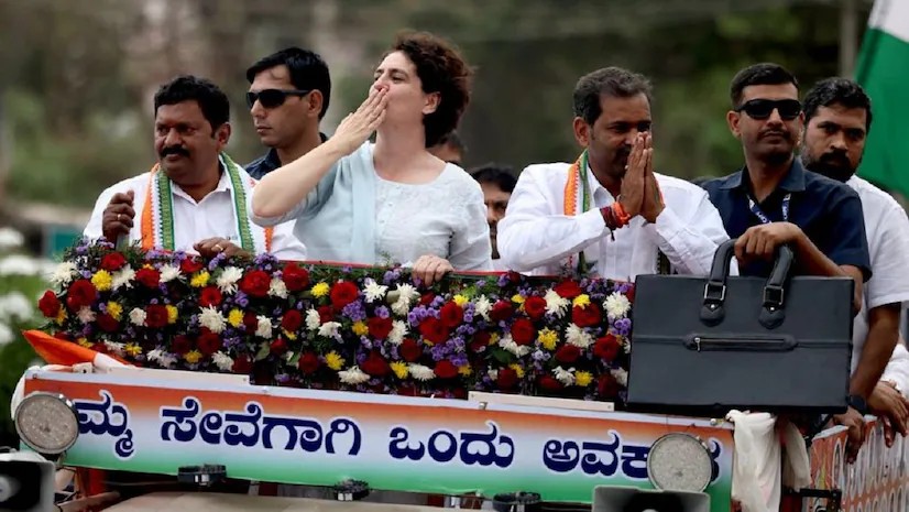 ಬೆಂಗಳೂರಿನಲ್ಲಿ ಪ್ರಿಯಾಂಕಾ ಗಾಂಧಿ ರೋಡ್ ಶೋ, ಪ್ರಧಾನಿ ಮೋದಿ, ಶಾ ವಿರುದ್ಧ ವಾಗ್ದಾಳಿ